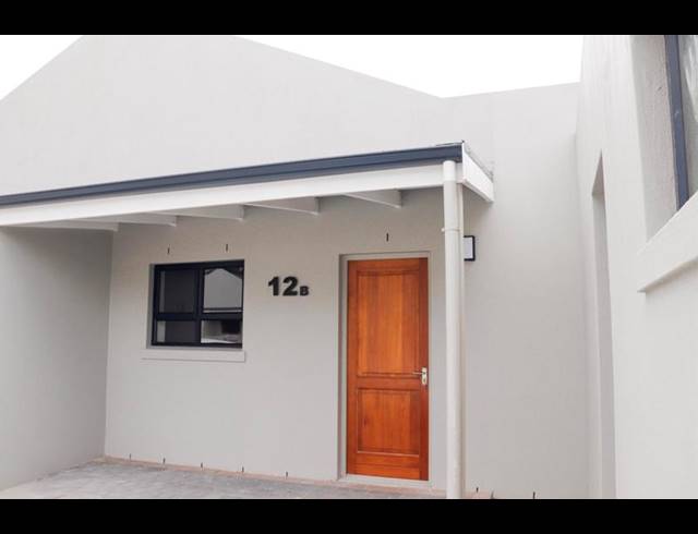 3 BEDROOM PROPERTY TO RENT IN CAPRI